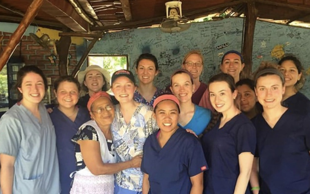 Photo of McCabe and other nursing students in Nicaragua 